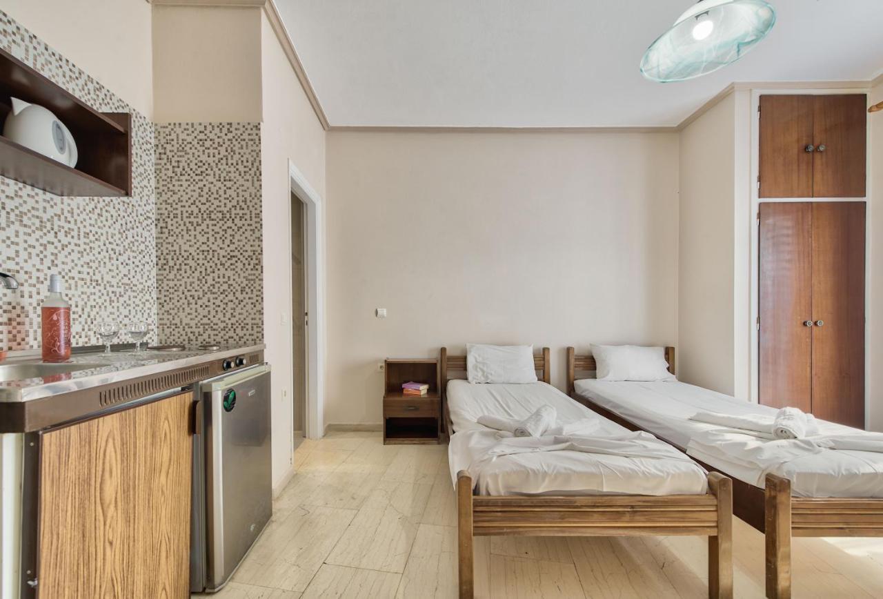 Saint Loukas Aparthotel
